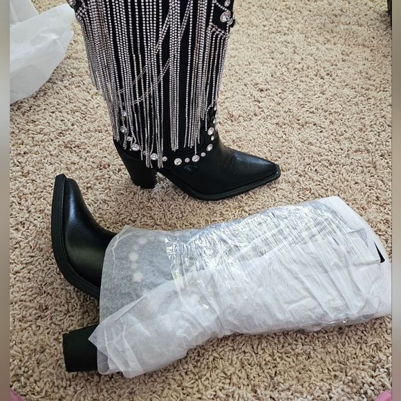 NWT Dolls Kill Sugar Thrillz Present Perfect Cowboy Boots- 7 - Picture 7 of 13